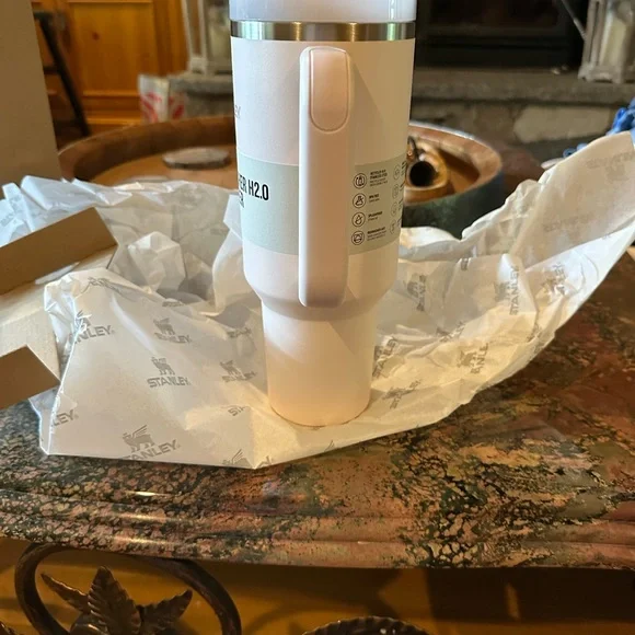 STANLEY THE FLOWSTATE QUENCHER H2.0 TUMBLER 40OZ in Rose Quartz NEW - Picture 7 of 16